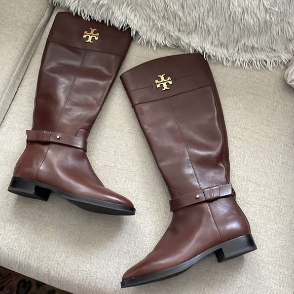 Tory Burch Everly Riding Boots- 6W - Picture 2 of 9